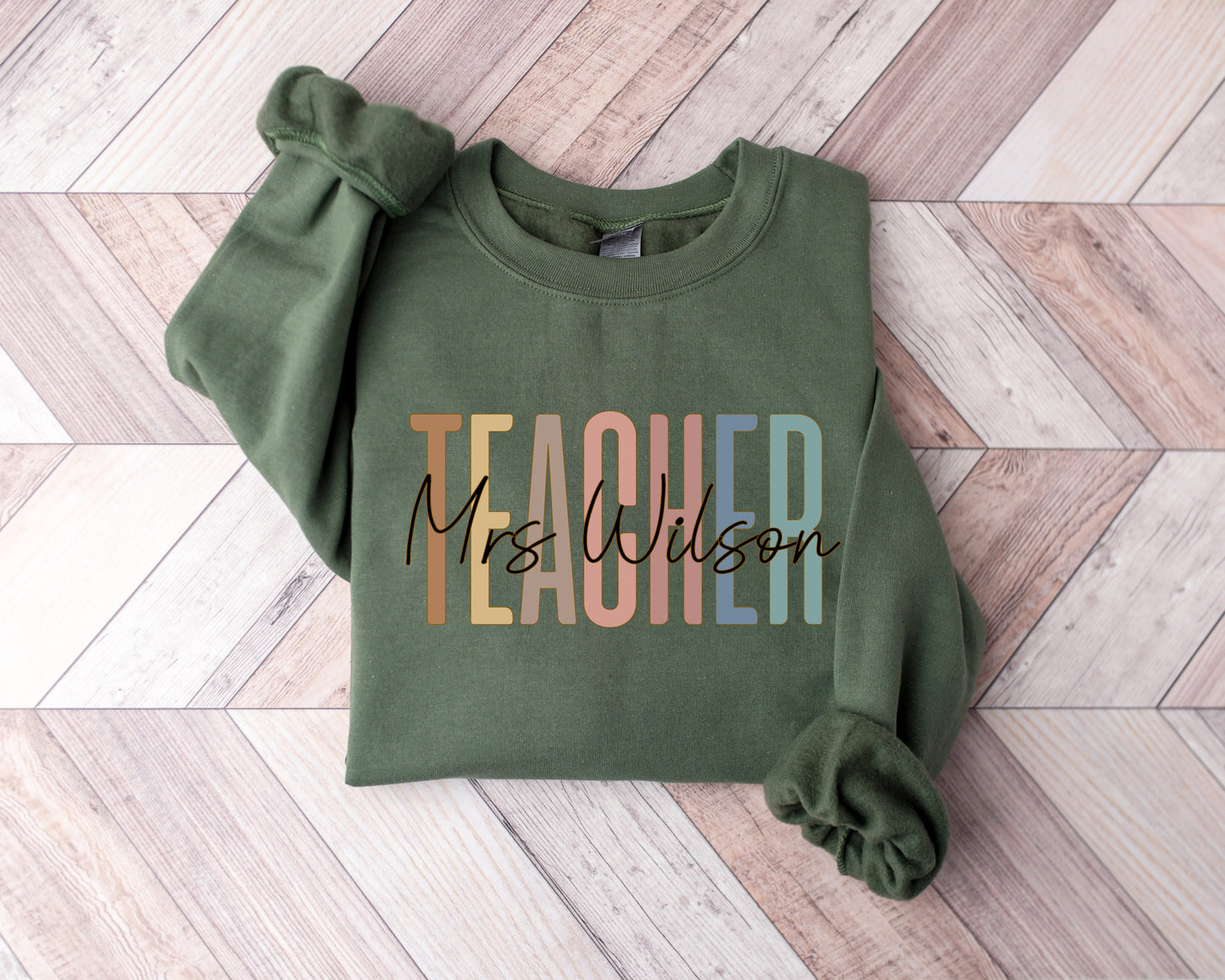 Custom Teacher Sweatshirt, Teacher Mrs Sweatshirt, Cute Teacher Crewneck, Teacher Appreciation gift, Gift for Teacher, Retro Teacher shirt